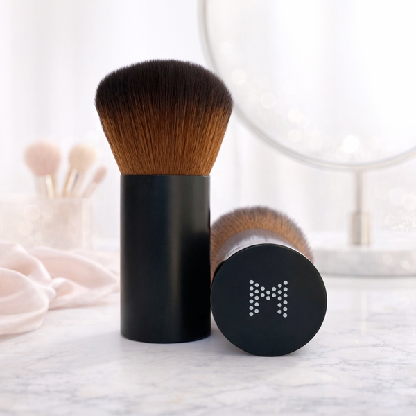 Kabuki Long Foundation Zwart detail - Mintenz make-up kwast