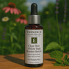 Video waarin Éminence Organic Skin Care Clear Skin Willow Bark Booster-Serum wordt getoond, met de toepassing en voordelen voor een kalme, heldere huid in een natuurlijke setting.